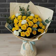 Букет цветов из:  Розы в Цементном