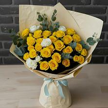 Букет цветов из:  Розы в Цементном