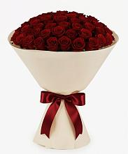 Букет 101 Бордовая роза Блэк Бакарра в Цементном