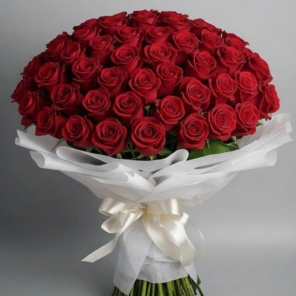 Букет 101 Красная роза Блэк Мэджик в Цементном