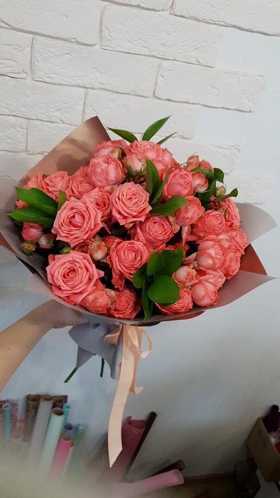 Букет цветов из: Розы в Цементном