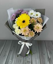 Букет цветов из:  Розы, Герберы и Хризантемы в Цементном