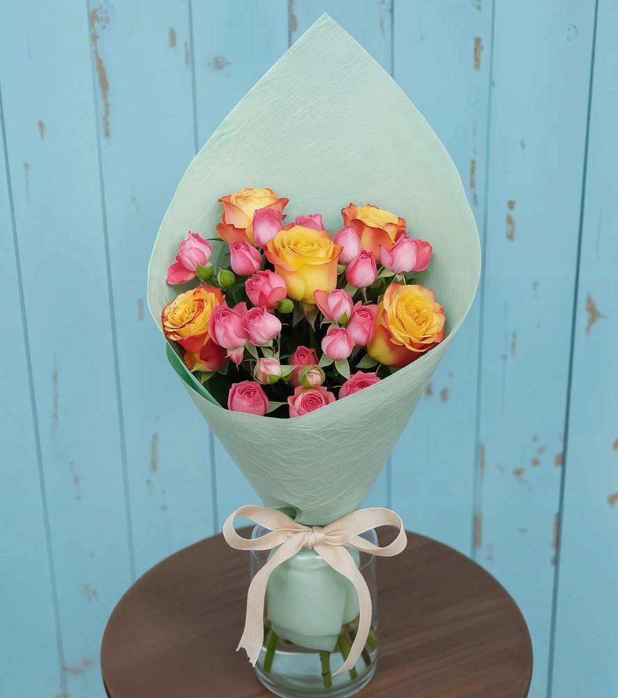 Букет цветов из: Розы в Цементном