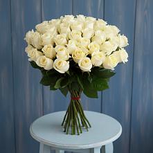 Букет 51 Белая роза Эдлесс Лав в Цементном