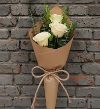 Букет цветов из:  Розы в Цементном
