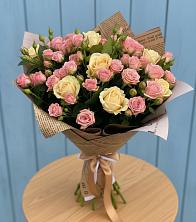 Букет цветов из:  Розы в Цементном