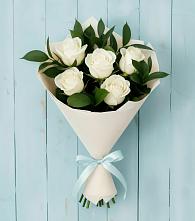 Букет цветов из:  Розы в Цементном