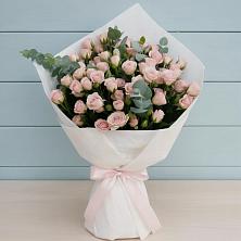 Букет цветов из:  Розы в Цементном