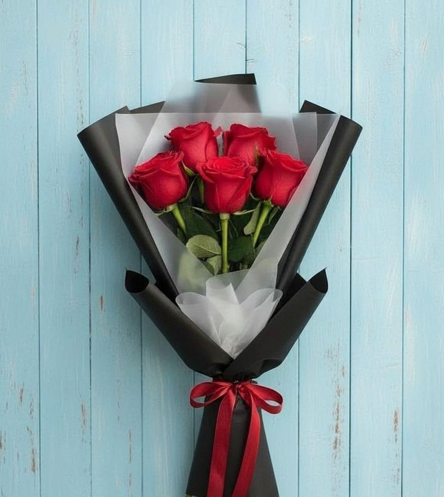 Букет цветов из: Розы в Цементном