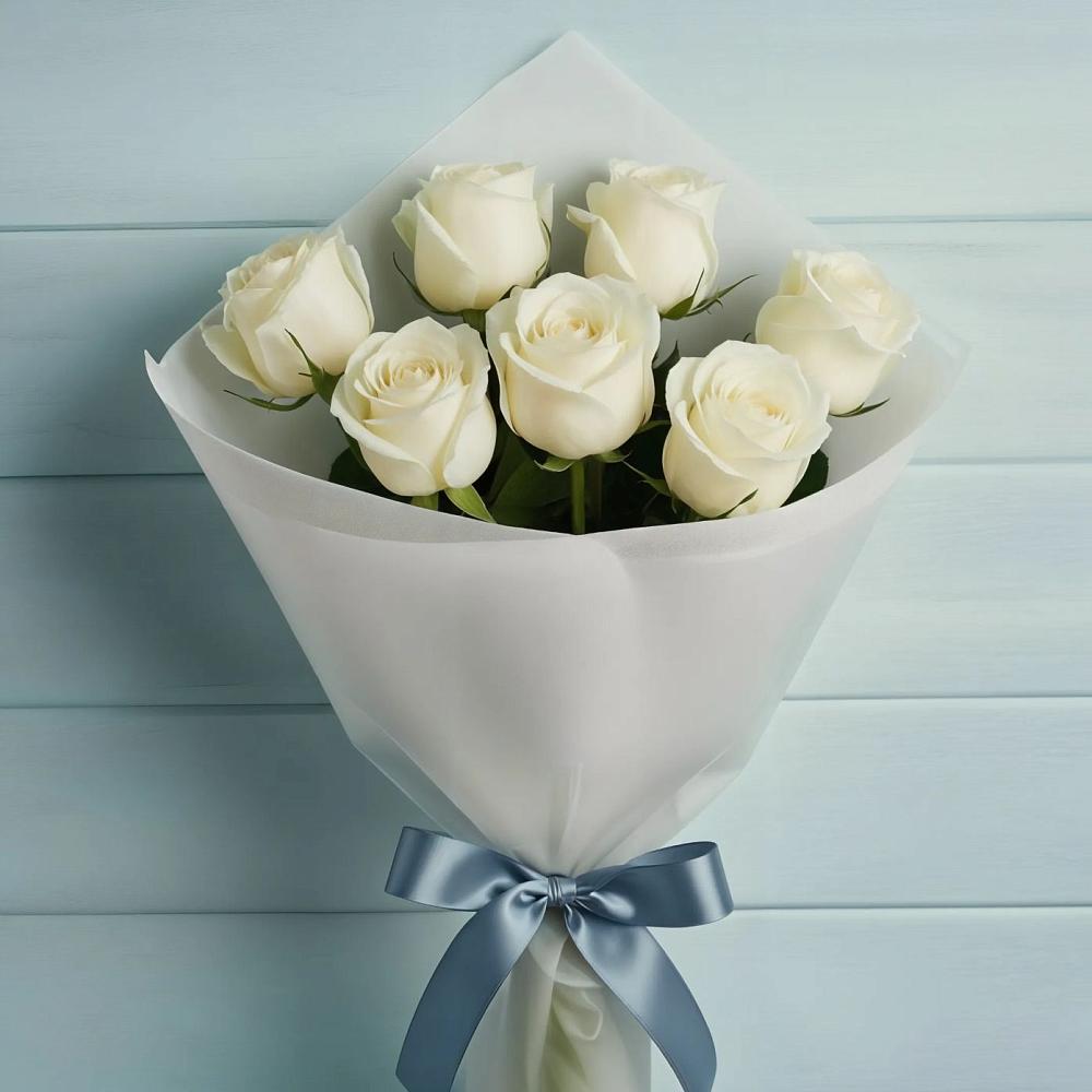 Букет 7 Белых роз Эдлесс Лав в Цементном
